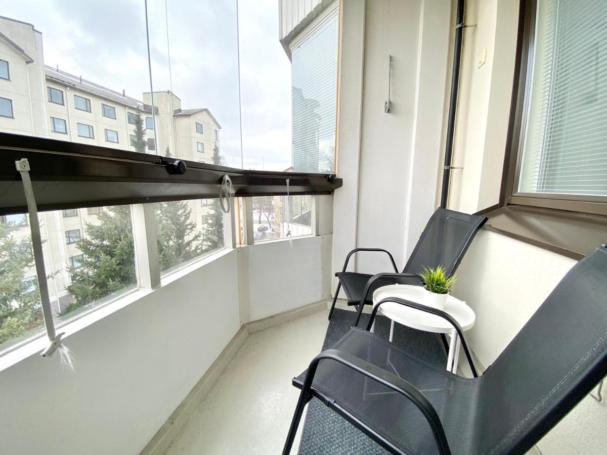 Tammer Huoneistot - City Suite 1 - Sauna, Balcony & Free Parking 탐페레 외부 사진